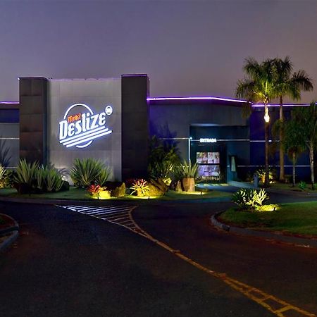 Deslize Motel 2 อูเบร์ลังเจีย ภายนอก รูปภาพ